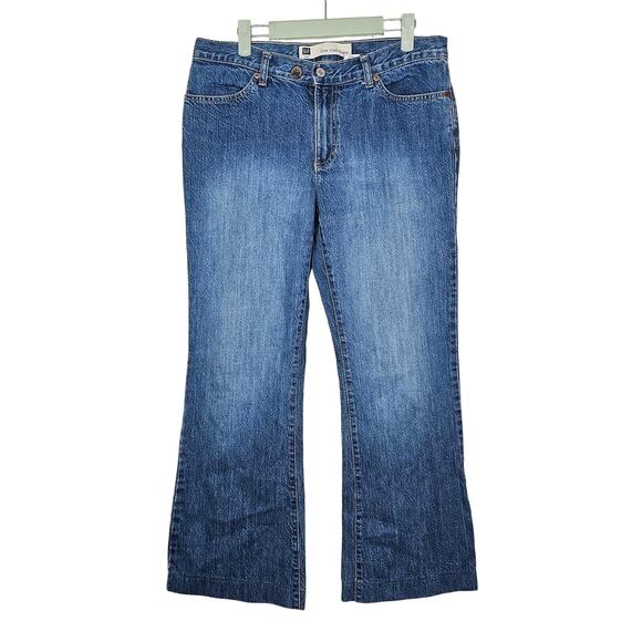 Vintage Y2K 2004 GAP Low Rise Flare Leg Jeans Size 10 light wash - Picture 1 of 4